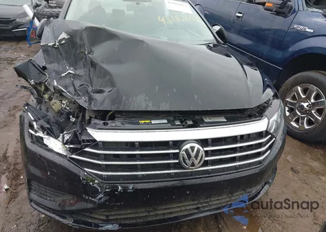 2019 Volkswagen Jetta 1.4T R-Line/1.4T S/1.4T Se z USA, uszkodzony, nr VIN 3VWCB7BU9KM183296